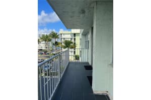 16570 NE 26th Ave #4c, North Miami Beach, FL 33160, Sold 06/24/22