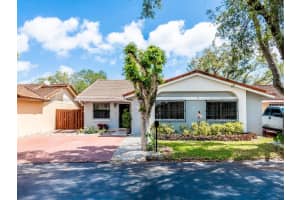 7481 SW 114th Ct, Miami, FL 33173, Sold 04/21/22