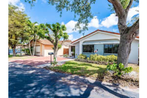 7481 SW 114th Ct, Miami, FL 33173, Sold 04/21/22