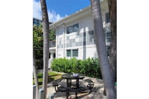 1341 15th St APT 105, Miami Beach, FL 33139, Sold 10/04/22