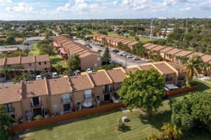 3749 SW 99th Ave APT 2, Miami, FL 33165, Sold 10/14/22