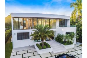 112 West Palm Midway, Miami Beach, FL 33139, Sold 04/20/22