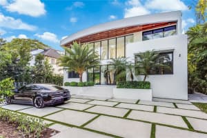 112 West Palm Midway, Miami Beach, FL 33139, Sold 04/20/22