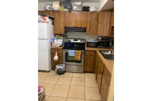 3610 NW 21st St APT 401, Lauderdale Lakes, FL 33311, Sold 05/10/22