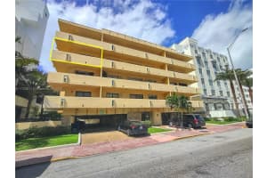2924 Collins Ave APT 403, Miami Beach, FL 33140, Sold 08/11/22
