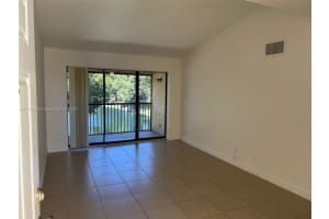 8723 NW 39th St #8723, Sunrise, FL 33351, Sold 04/29/22