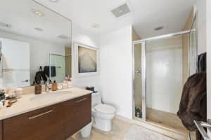 450 Alton Rd APT 1003, Miami Beach, FL 33139, Sold 05/03/22
