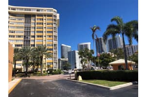 100 Golden Isles Dr APT 1107, Hallandale Beach, FL 33009, Sold 05/26/22