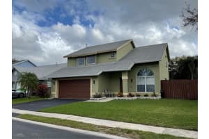 12236 NW 33rd St, Sunrise, FL 33323, Sold 04/25/22