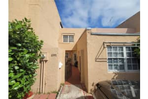 1091 W 43rd Pl #74, Hialeah, FL 33012, Sold 05/17/22