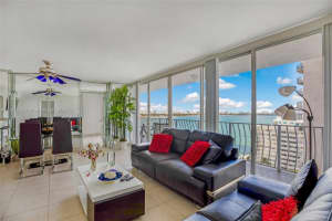 7601 E Treasure Dr APT 1624, North Bay Village, FL 33141, Sold 05/05/22