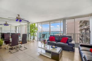 7601 E Treasure Dr APT 1624, North Bay Village, FL 33141, Sold 05/05/22
