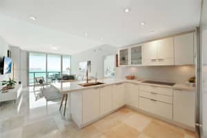 6799 Collins Ave APT 804, Miami Beach, FL 33141, Sold 06/10/22