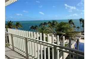3 Grove Isle Dr C401, Miami, FL 33133, Sold 06/02/22