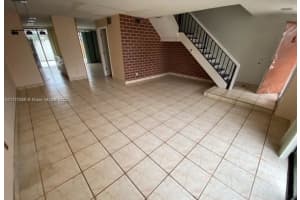 13195 SW 10th Ln, Miami, FL 33184, Sold 05/05/22