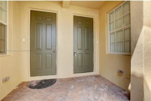 5756 Hampton Hills Blvd #5756, Tamarac, FL 33321, Sold 04/18/22