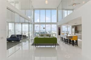Ten Museum Park, 1040 Biscayne Blvd, Miami, FL 33132, Sold 04/27/22