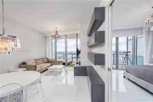 1100 Biscayne Blvd UNIT 5203, Miami, FL 33132, Sold 05/23/22