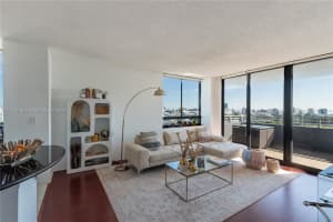 1330 West Ave APT 1713, Miami Beach, FL 33139, Sold 05/27/22