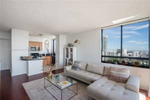 1330 West Ave APT 1713, Miami Beach, FL 33139, Sold 05/27/22