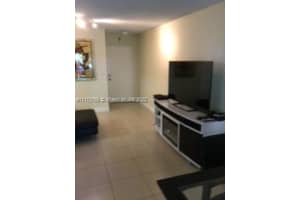 9735 Fontainebleau Blvd #111g, Miami, FL 33172, Sold 04/19/22