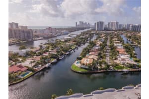 137 Golden Isles Dr APT 1210, Hallandale Beach, FL 33009, Sold 07/26/22