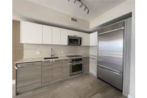 1300 Brickell Bay Dr APT 3006, Miami, FL 33131, Sold 05/06/22