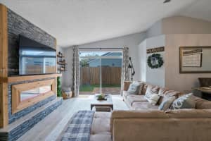 16264 NW 20th St, Pembroke Pines, FL 33028, Sold 04/26/22