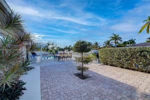 3305 NE 37th St, Fort Lauderdale, FL 33308, Sold 06/29/22