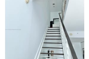 60 SW 13th St #2404, Miami, FL 33130, Sold 04/20/22