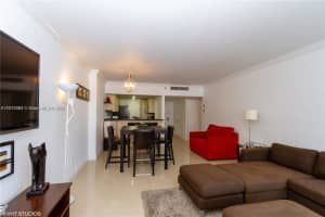 100 Lincoln Rd #708, Miami Beach, FL 33139, Sold 06/29/22