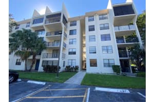 6190 Woodlands Blvd APT 502, Tamarac, FL 33319, Sold 05/27/22