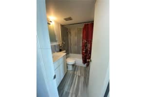 6190 Woodlands Blvd APT 502, Tamarac, FL 33319, Sold 05/27/22