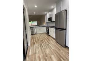 8553 SW 113th Ct, Miami, FL 33173, Sold 04/29/22