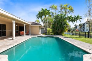 922 NW 110th Ln, Coral Springs, FL 33071, Sold 04/25/22