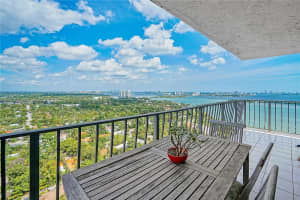 780 NE 69th St APT 2502, Miami, FL 33138, Sold 06/10/22