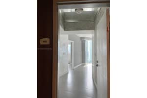 92 SW 3rd St APT 1901, Miami, FL 33130, Sold 05/25/22