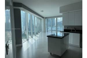 92 SW 3rd St APT 1901, Miami, FL 33130, Sold 05/25/22