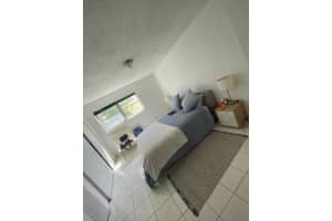 1519 Drexel Ave APT 302, Miami Beach, FL 33139, Sold 04/20/22