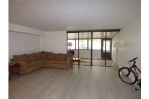 20300 W Country Club Dr APT 123, Aventura, FL 33180, Sold 04/05/22