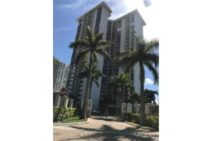 18181 NE 31st Ct APT 2703, Aventura, FL 33160, Sold 05/09/22