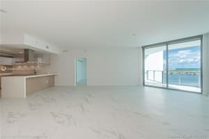 17111 Biscayne Blvd Unit 1504, Aventura, FL 33160, Sold 06/13/22