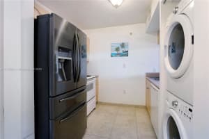 102 SW 6th Ave APT 304, Miami, FL 33130, Sold 05/25/22
