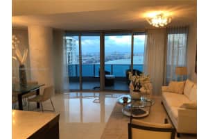 200 Biscayne Blvd Way APT 4101, Miami, FL 33131, Sold 04/28/22