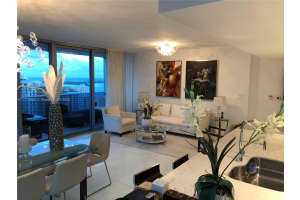 200 Biscayne Blvd Way APT 4101, Miami, FL 33131, Sold 04/28/22