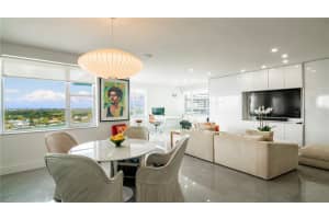 5255 Collins Ave #10h, Miami, FL 33140, Sold 06/23/22
