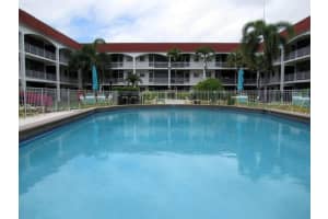 580 Egret Dr APT 108, Hallandale Beach, FL 33009, Sold 05/02/22
