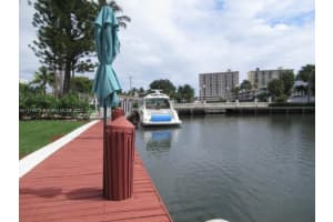 580 Egret Dr APT 108, Hallandale Beach, FL 33009, Sold 05/02/22