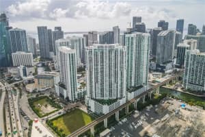 90 SW 3rd St APT 3806, Miami, FL 33130, Sold 05/06/22