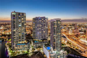 90 SW 3rd St APT 3806, Miami, FL 33130, Sold 05/06/22